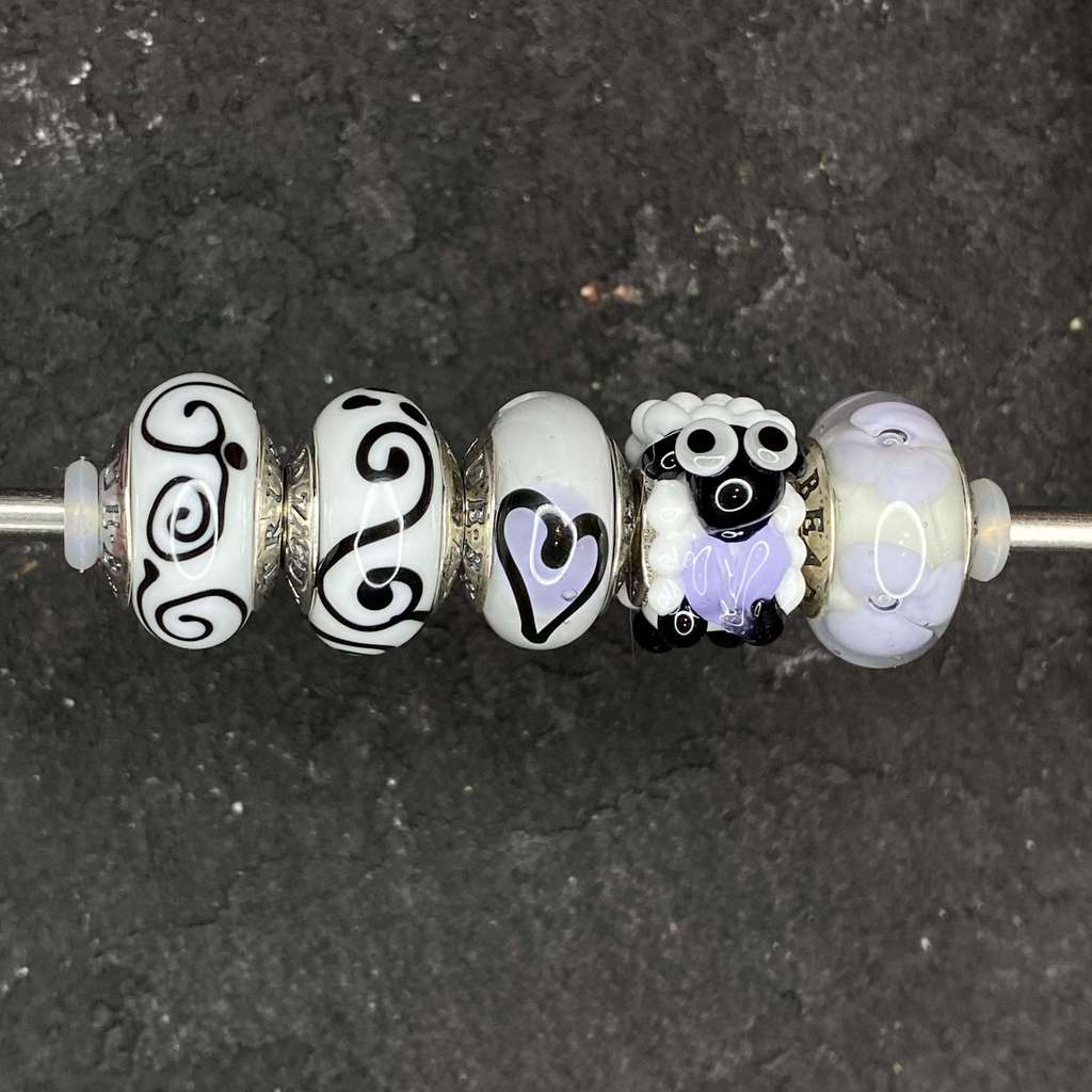 BEADS Sun Row 28