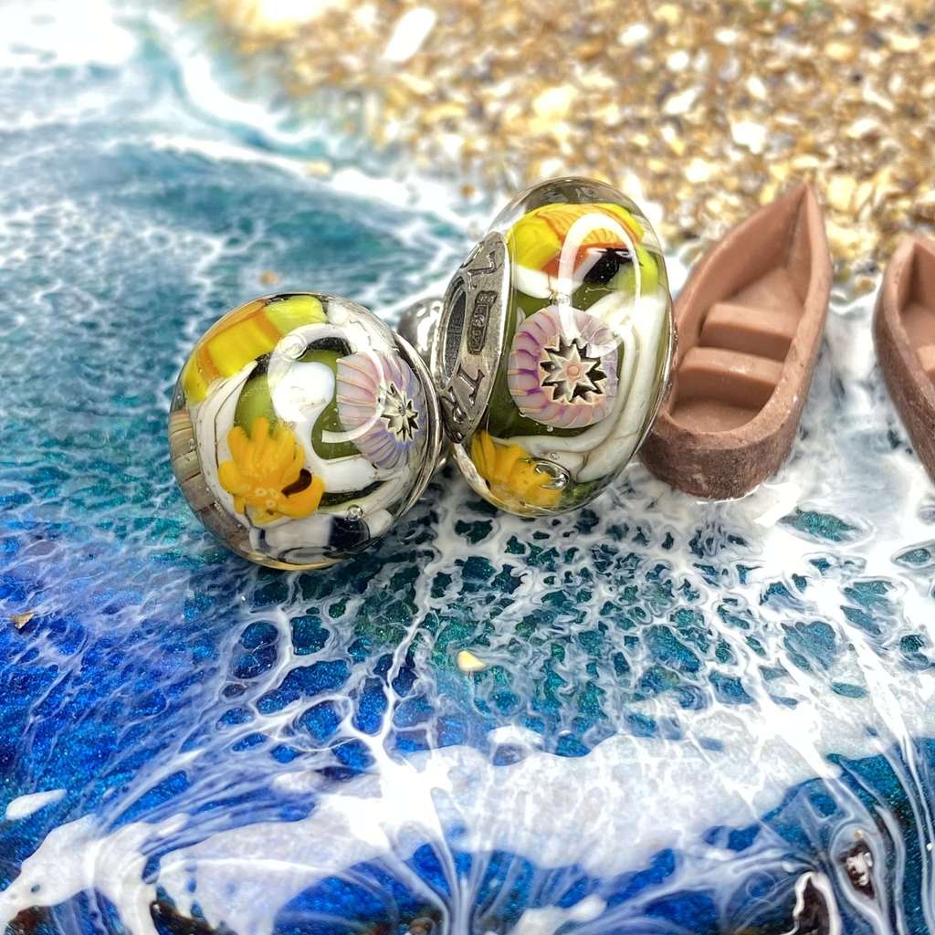 Saturday AQUARIUM  2 fish set