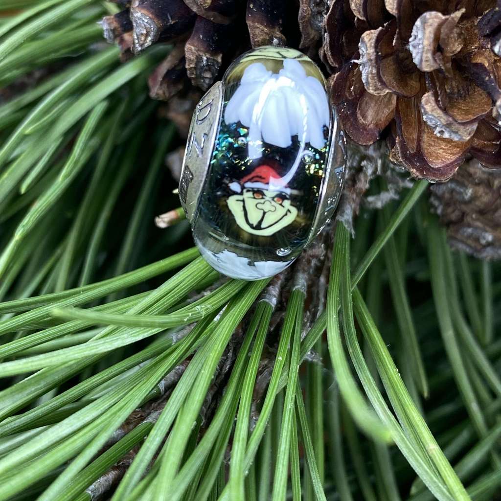 Saturday AQUARIUM  14 total Grinch