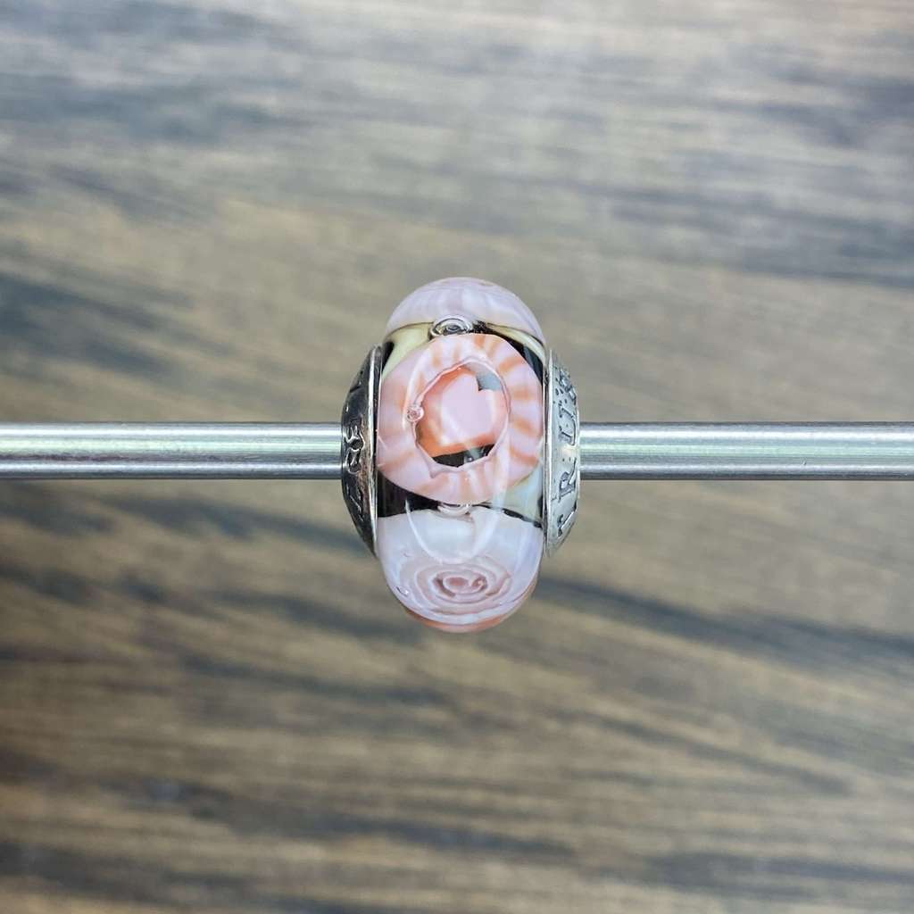 Sun AQUARIUM 11 pink heart and roses on black