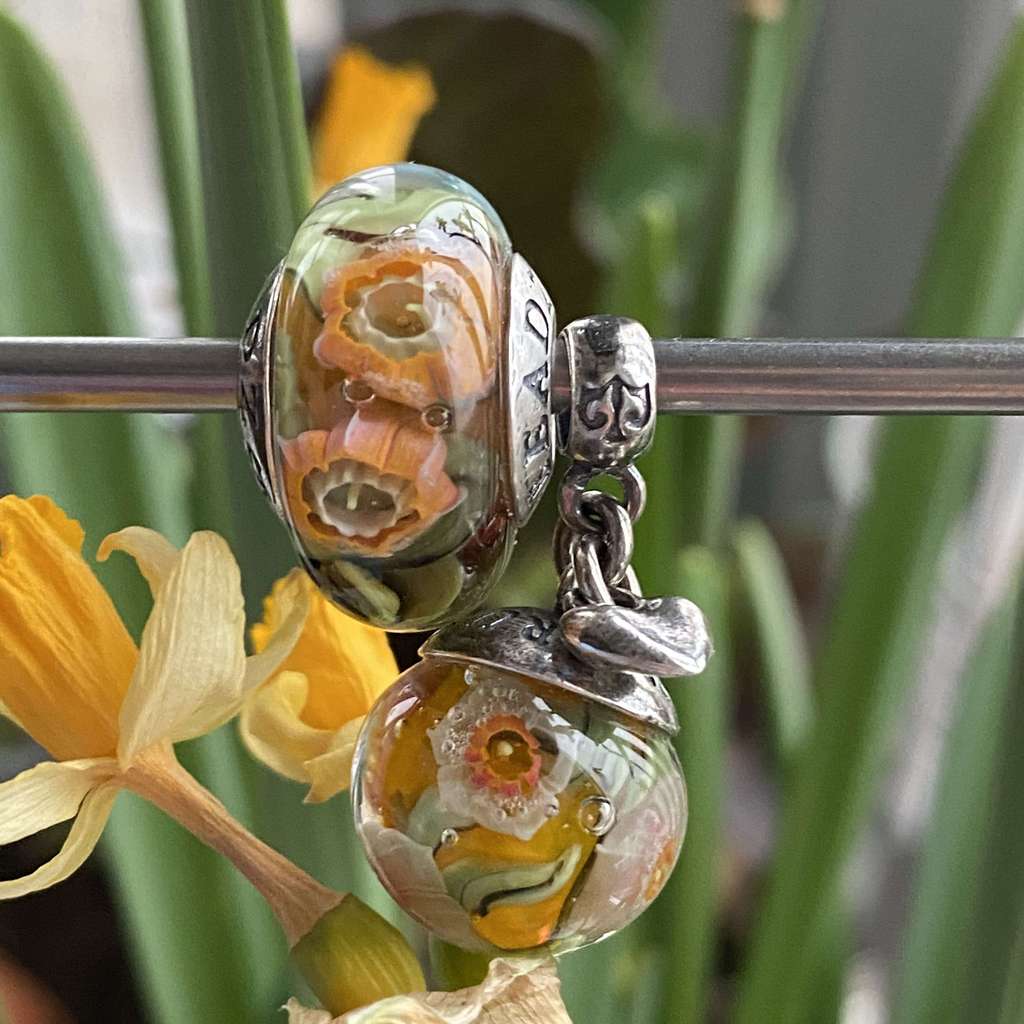 AQUARIUM SET 5 daffodil mix on mango