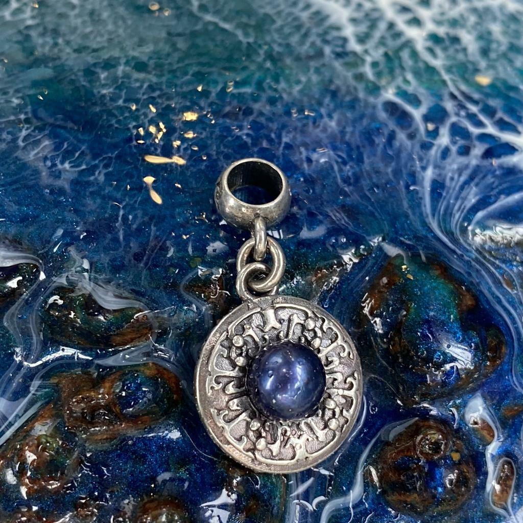 Colour pearl Mythology BLACK