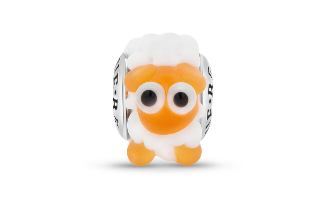 Eggshell sheep (white body)