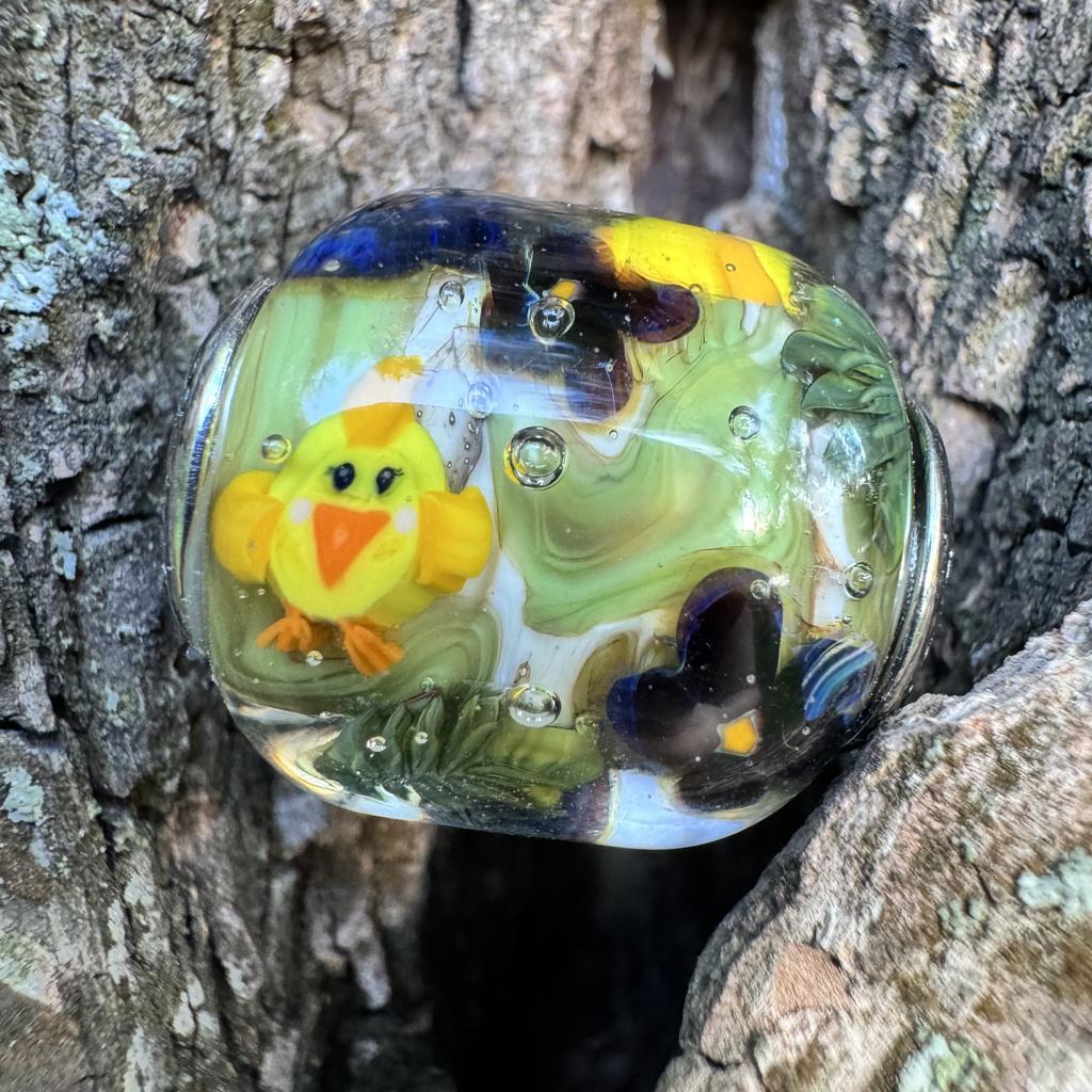 Bird aquarium barrel bead