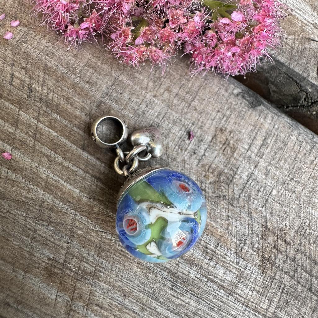 Blue flower aquarium dangle