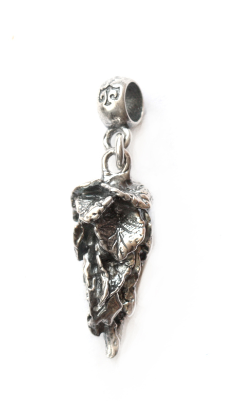 647028 Dangle Leaf fall L