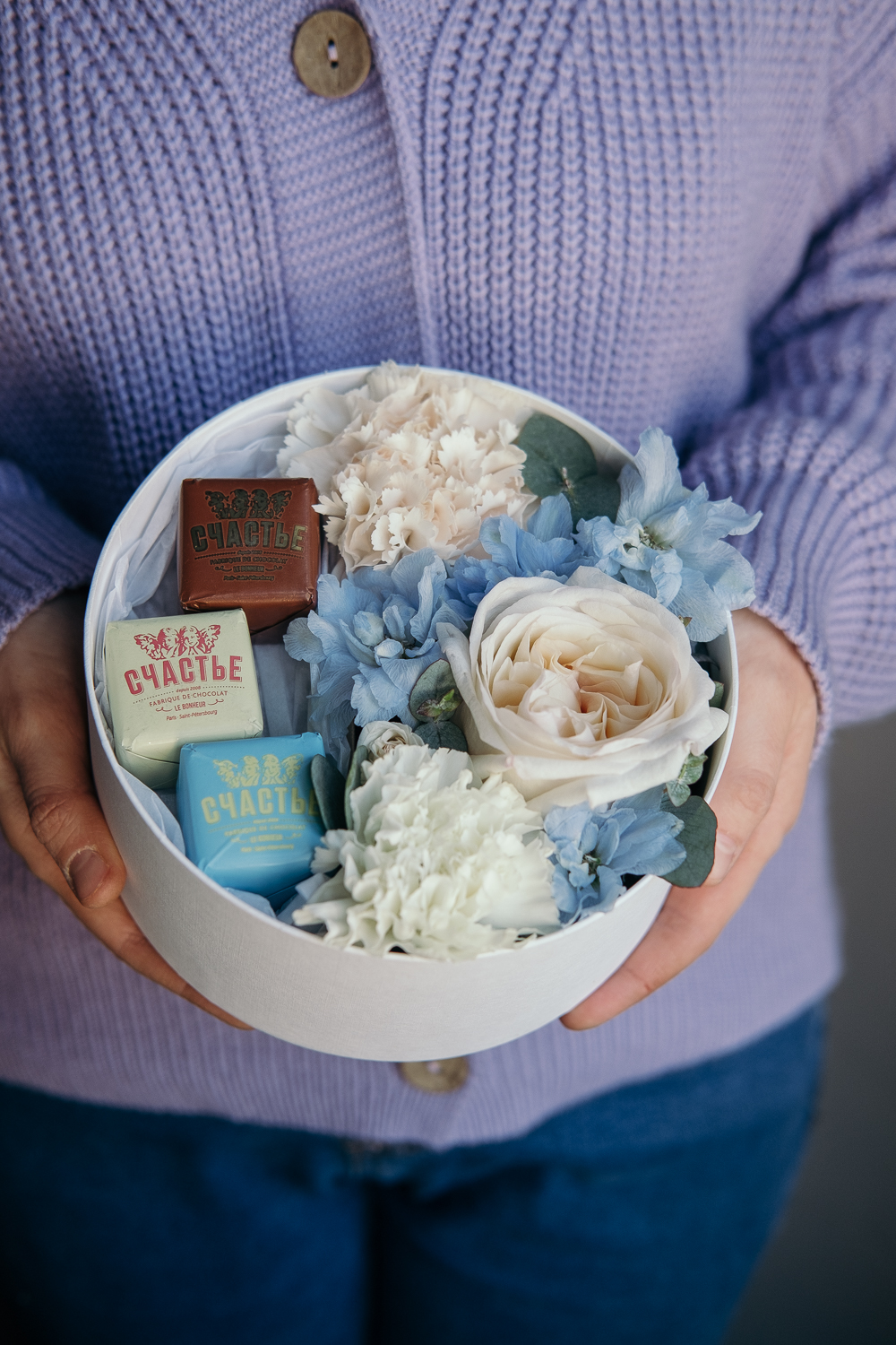 Коробка в нежной гамме