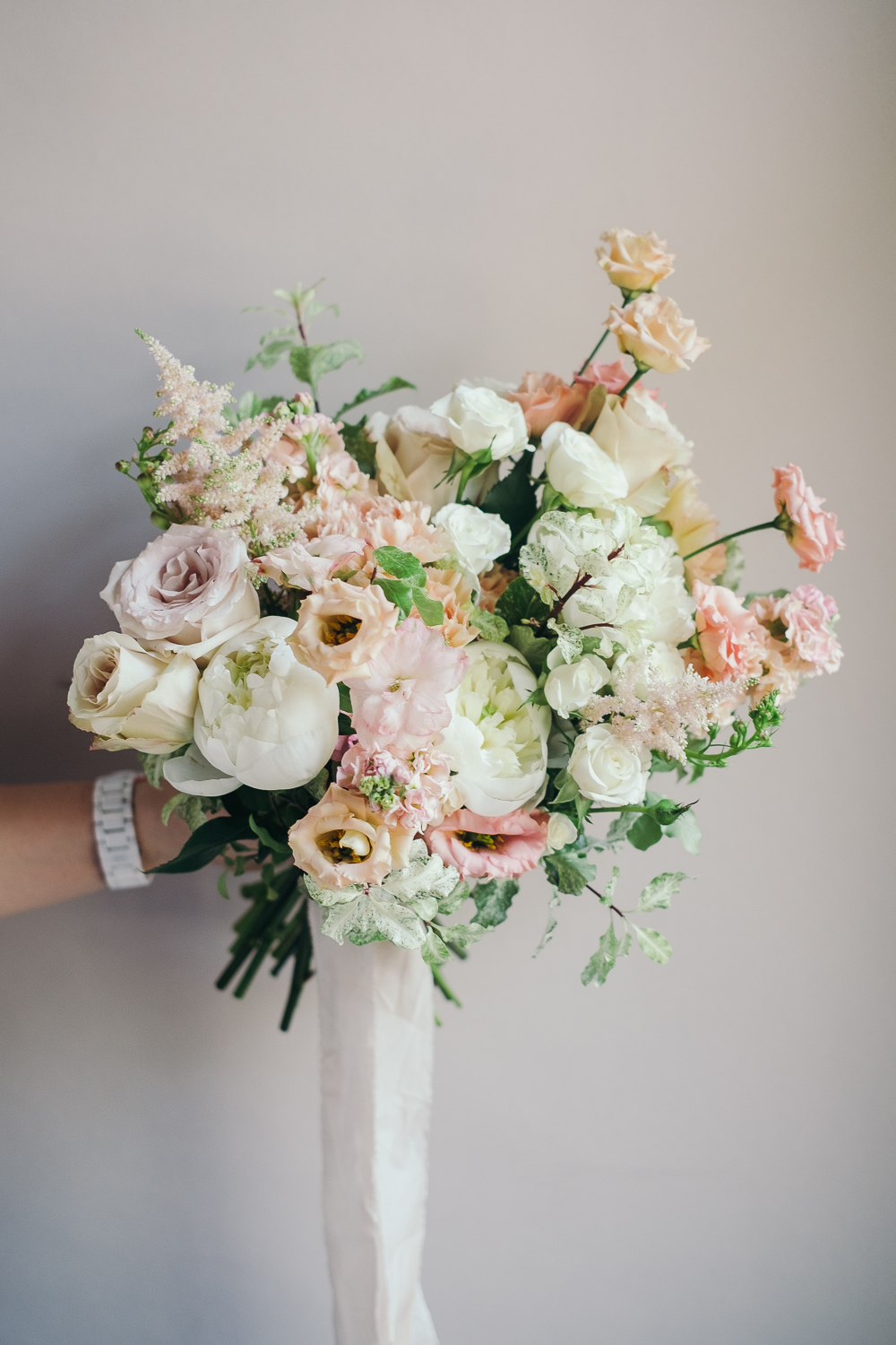 Букет в персиковой гамме