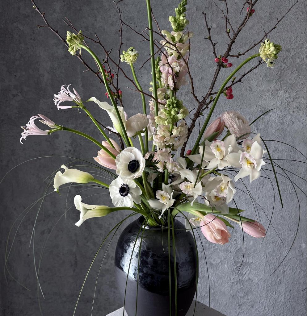 Арт-букет "Призрачная нить"