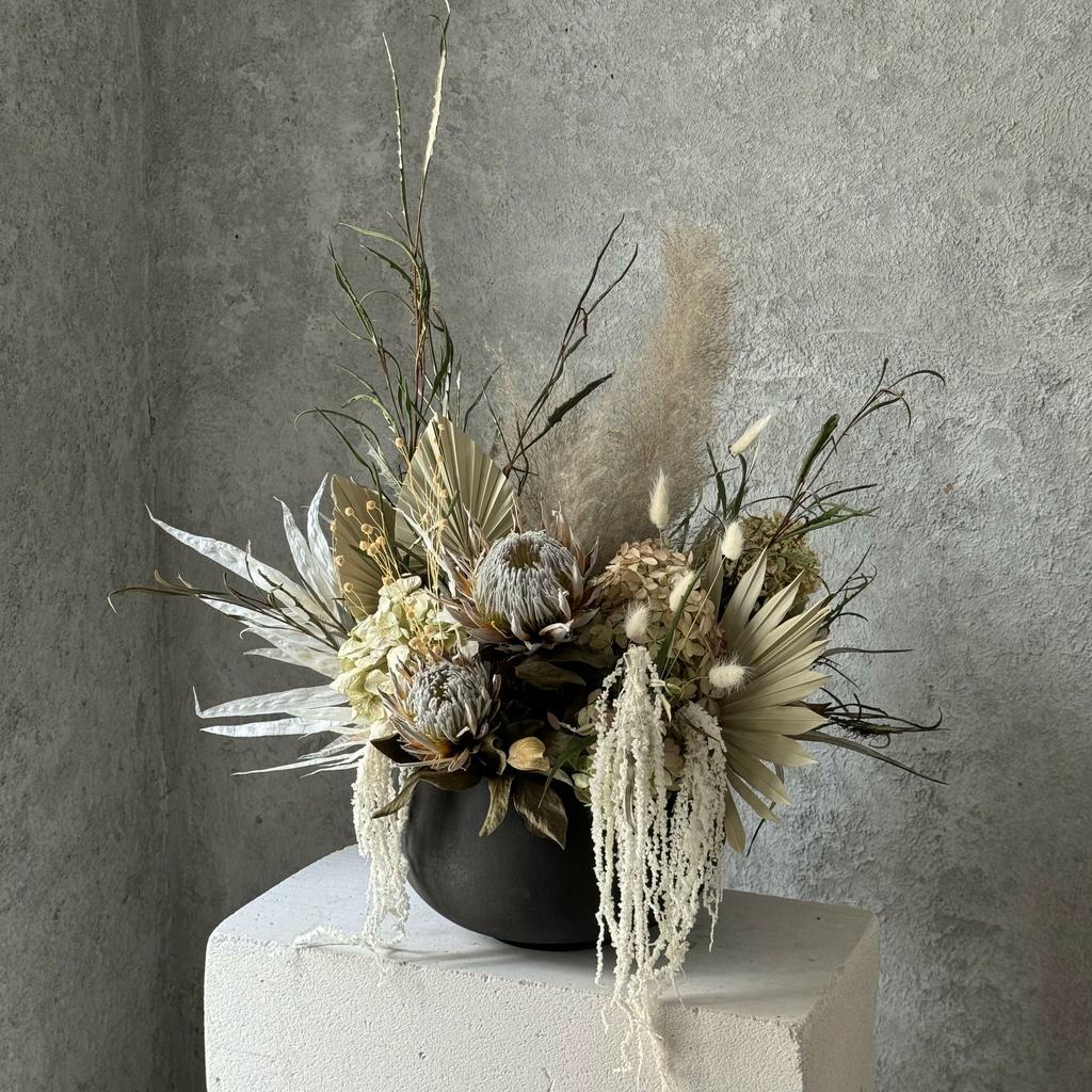 Сухоцветная композиция с протеей