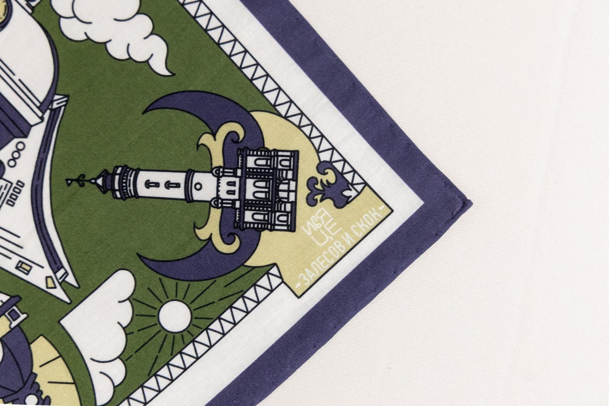 Нагрудный платок с уникальным дизайном, автор - Илья Це.