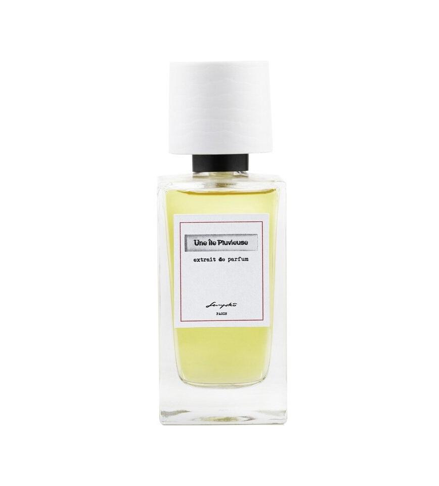 SENYOKO UNE ILE PLUVIEUSE