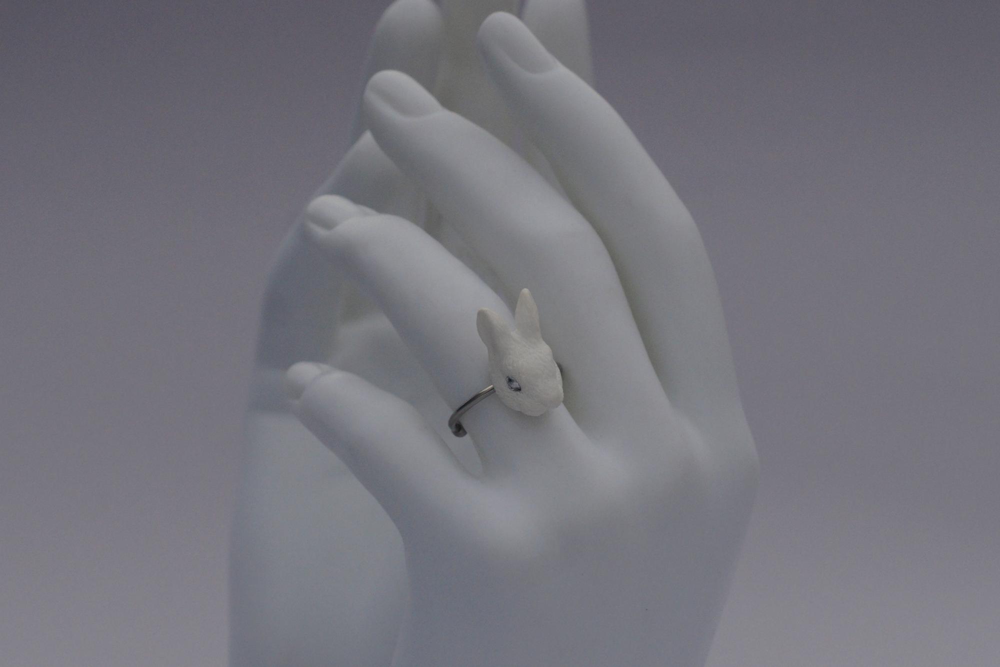 кольцо с малым кроликом