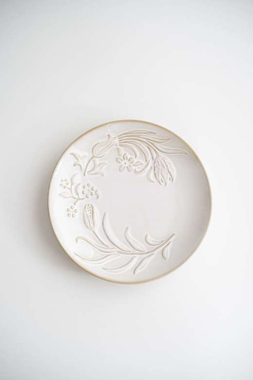 Тарелка с рельефным рисунком малая