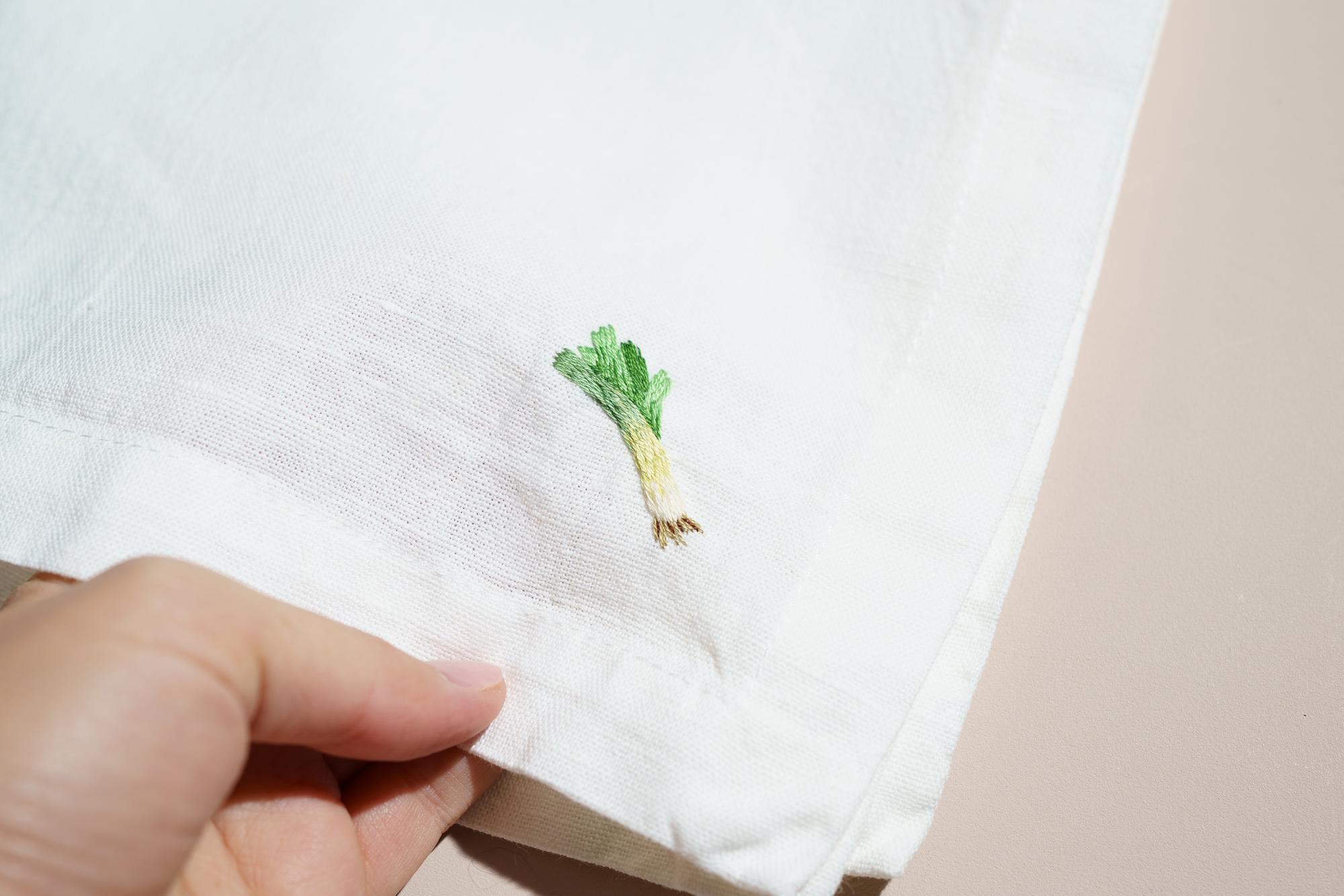 Салфетки с овощами: лук-порей