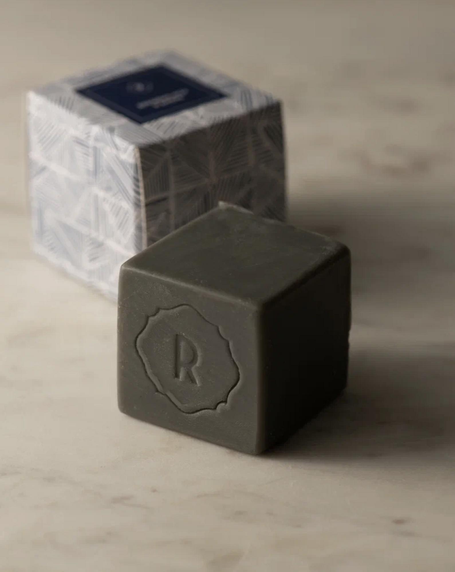 Мыло «Retable»  амбра и дубовый мох