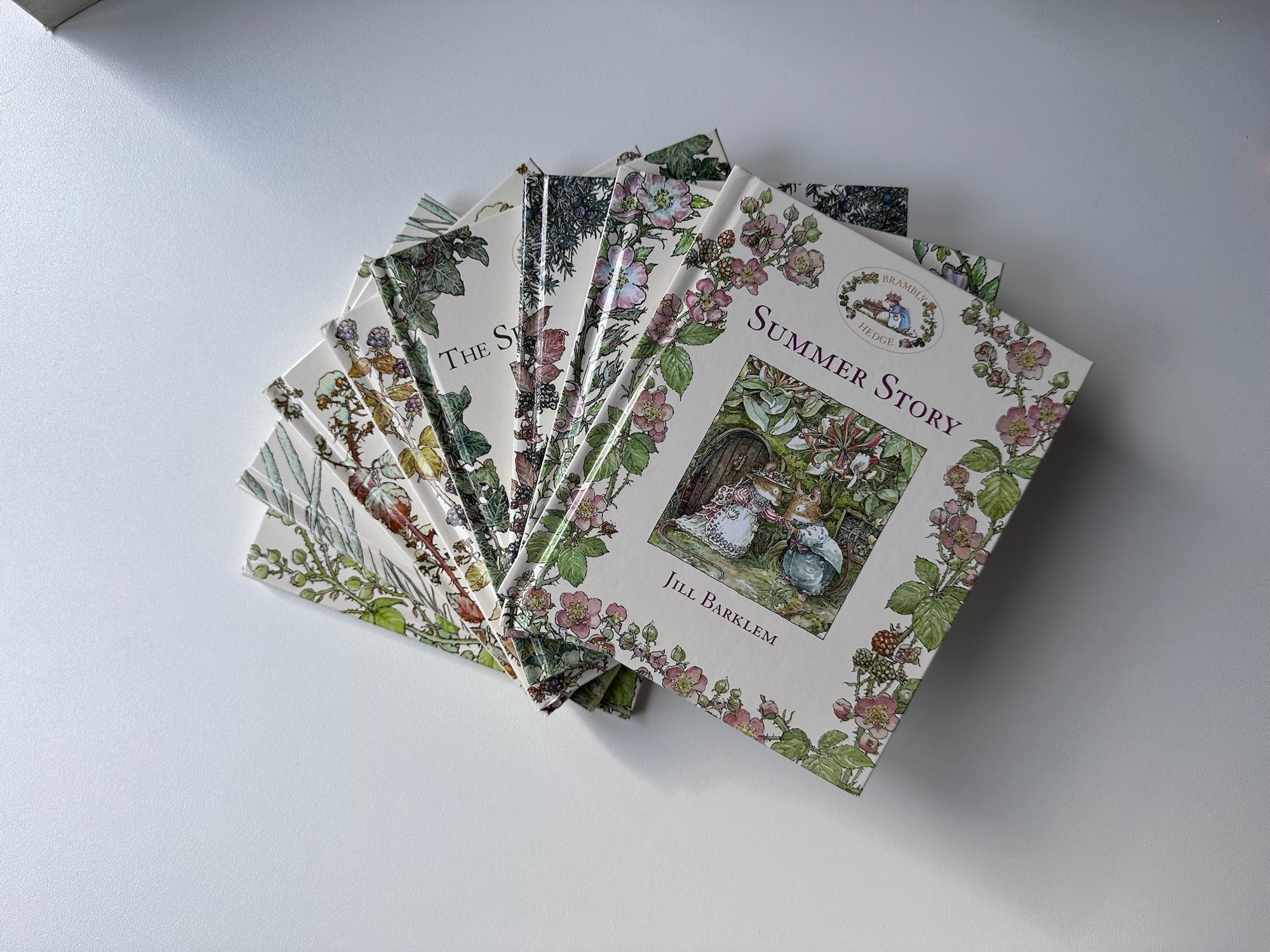 Мини-книги « Brambly hedge»  (английское издание)