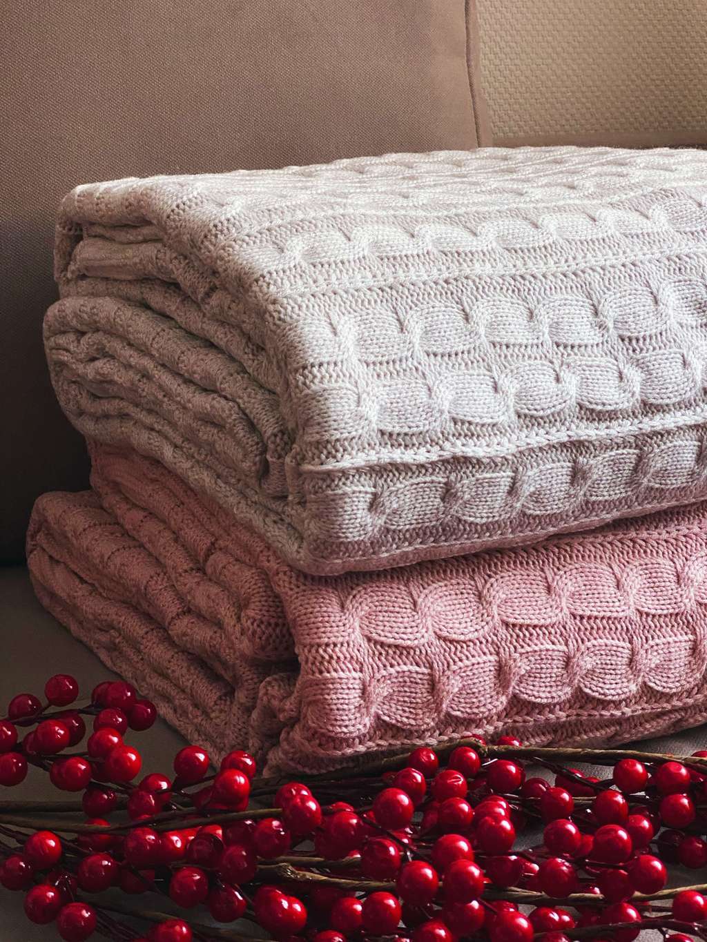 Вязаный плед, светло-бежевый