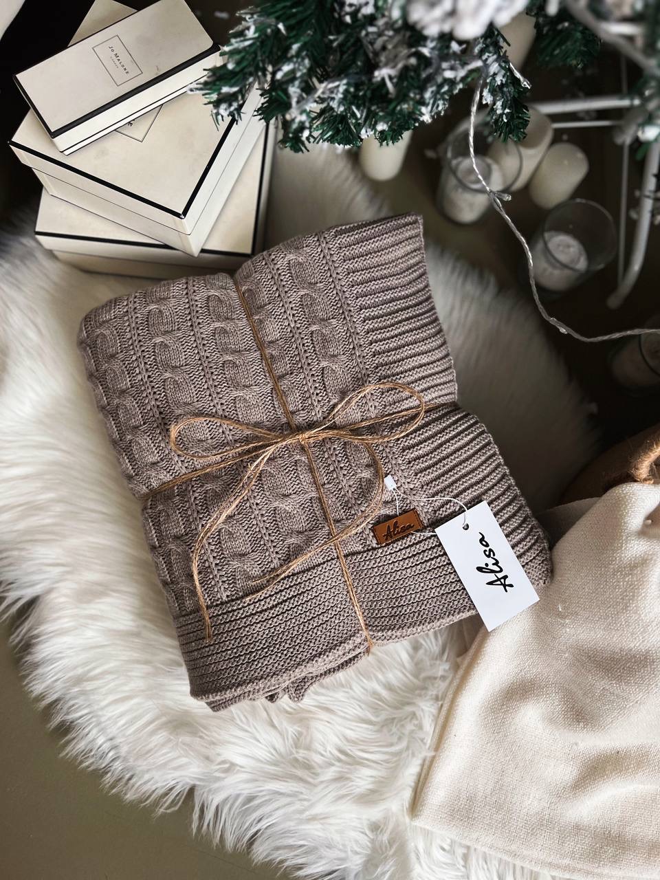 Вязаный плед, капучино