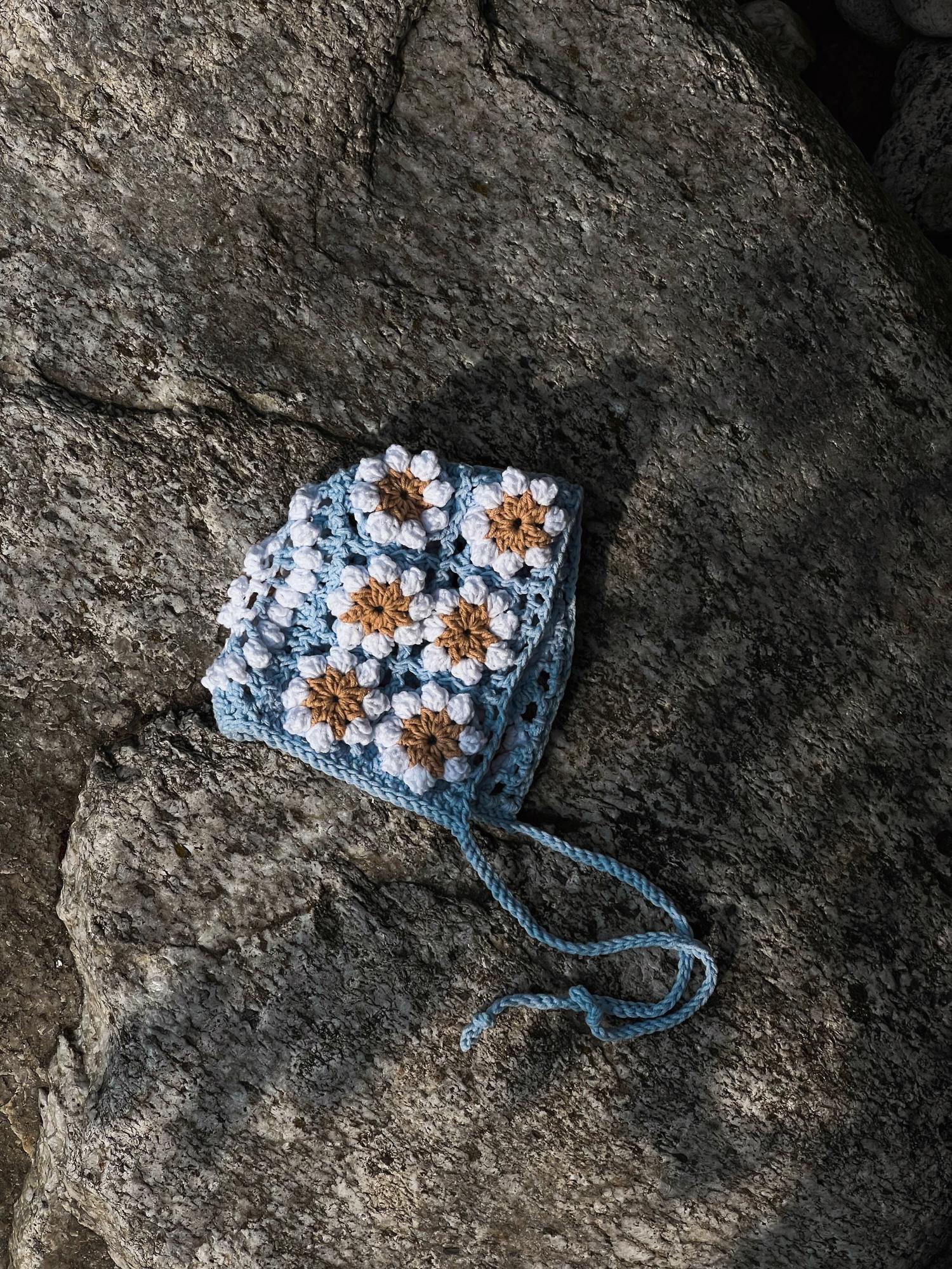 Чепчик «ромашка» голубой