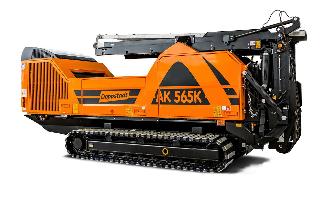 AK 565 K
