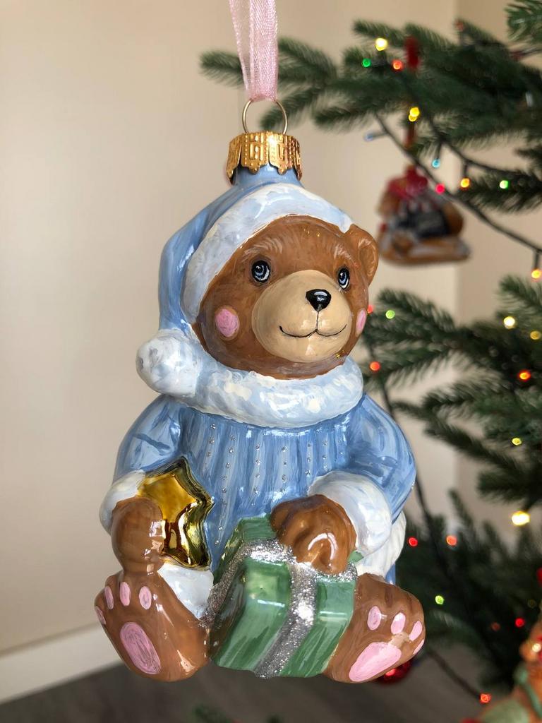 Елочная игрушка мишка голубой