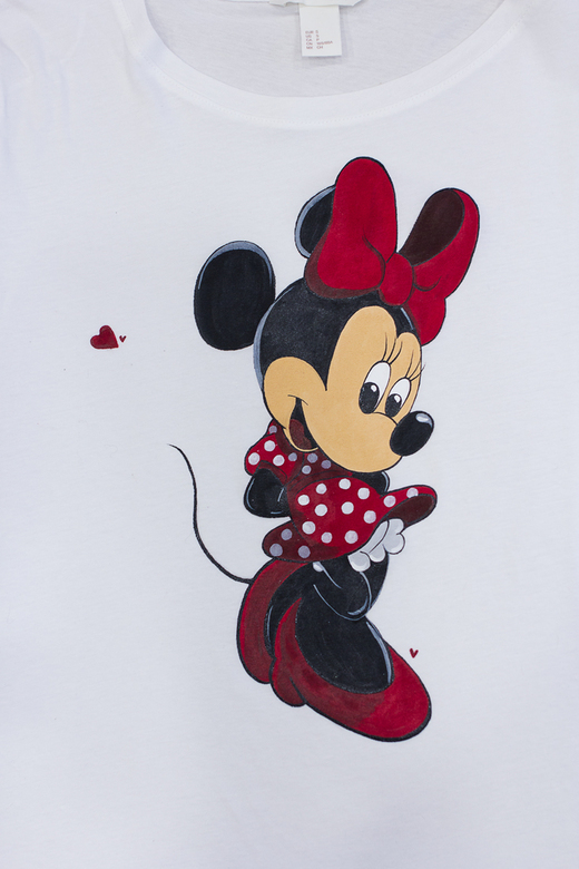 Футболка с росписью "Минни Маус"