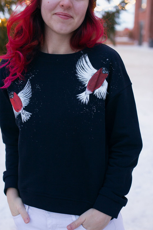 Свитшот с росписью - Два Снегиря