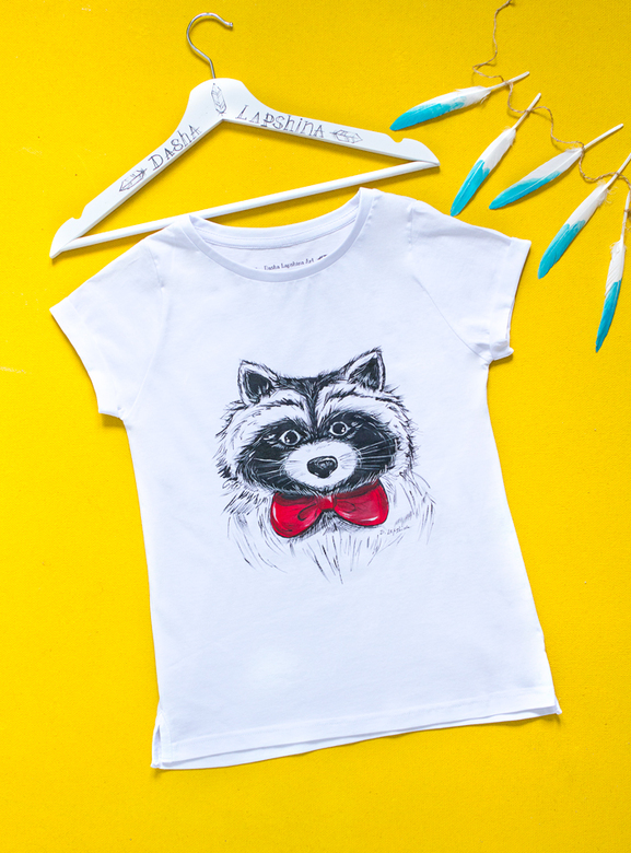 Футболка с росписью - Енотик