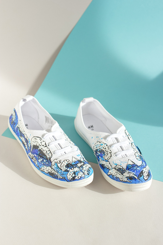 Белые кеды с морским рисунком - Большая волна