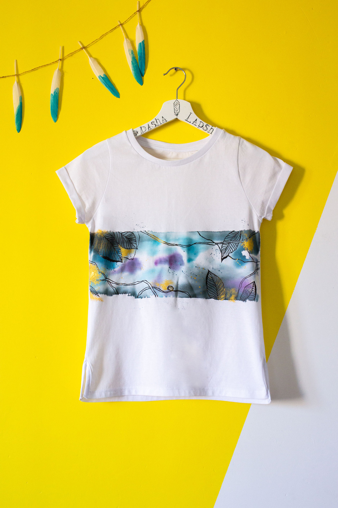 Футболка с росписью - Акварель