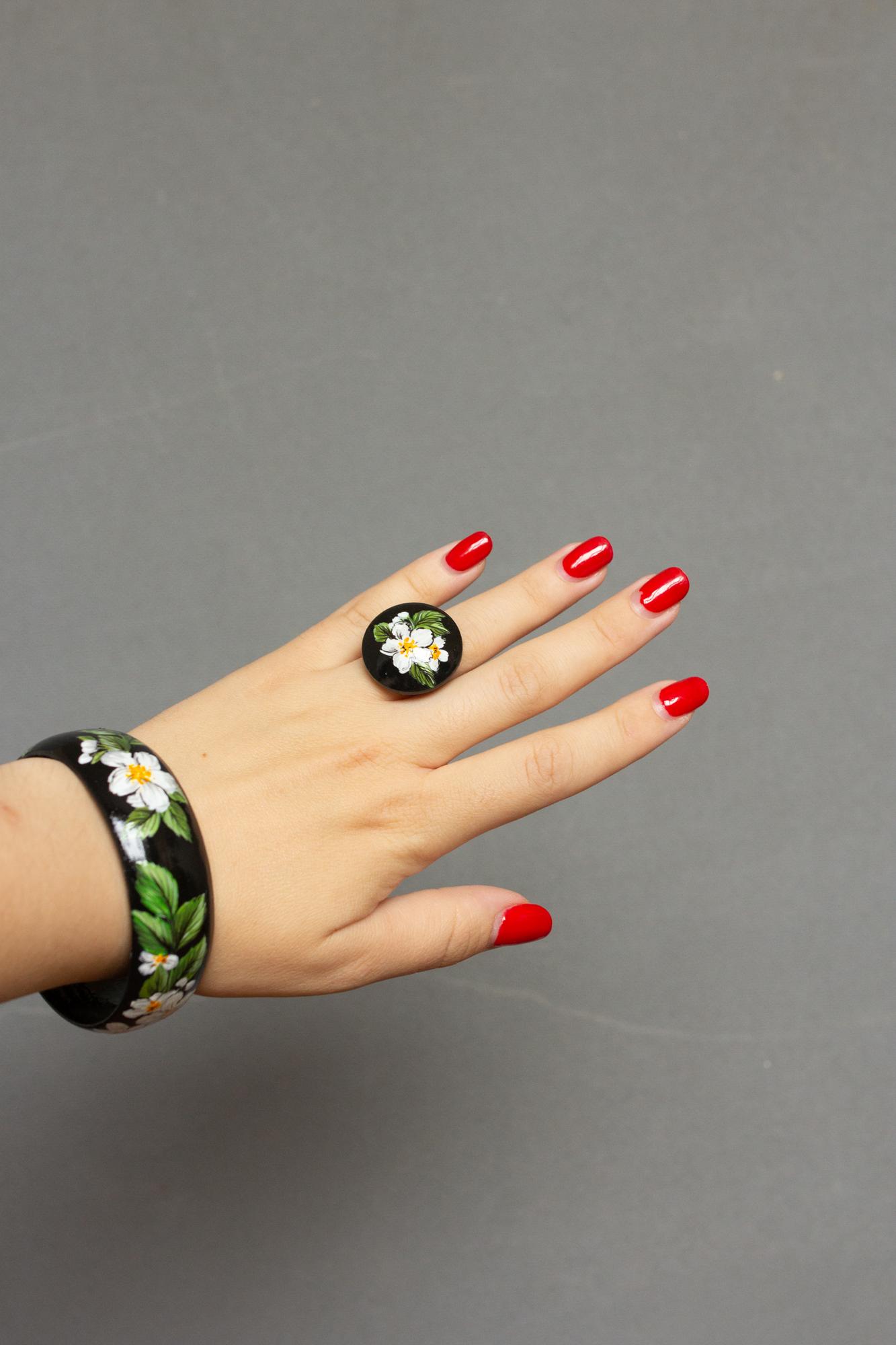 Деревянное кольцо с росписью Цветущая клубника