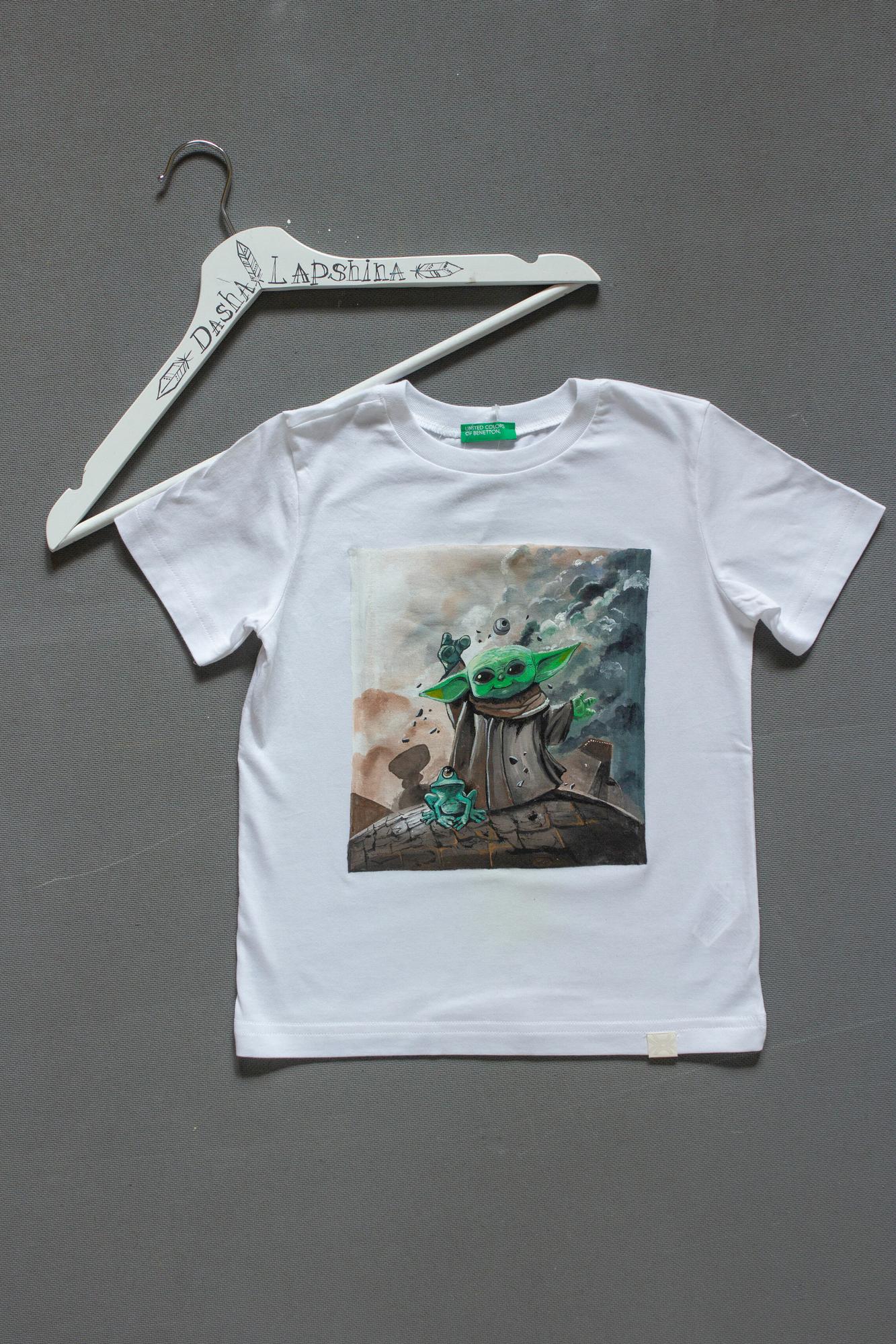 Футболка с росписью - Малыш Йода, Baby Yoda, Mandalorian