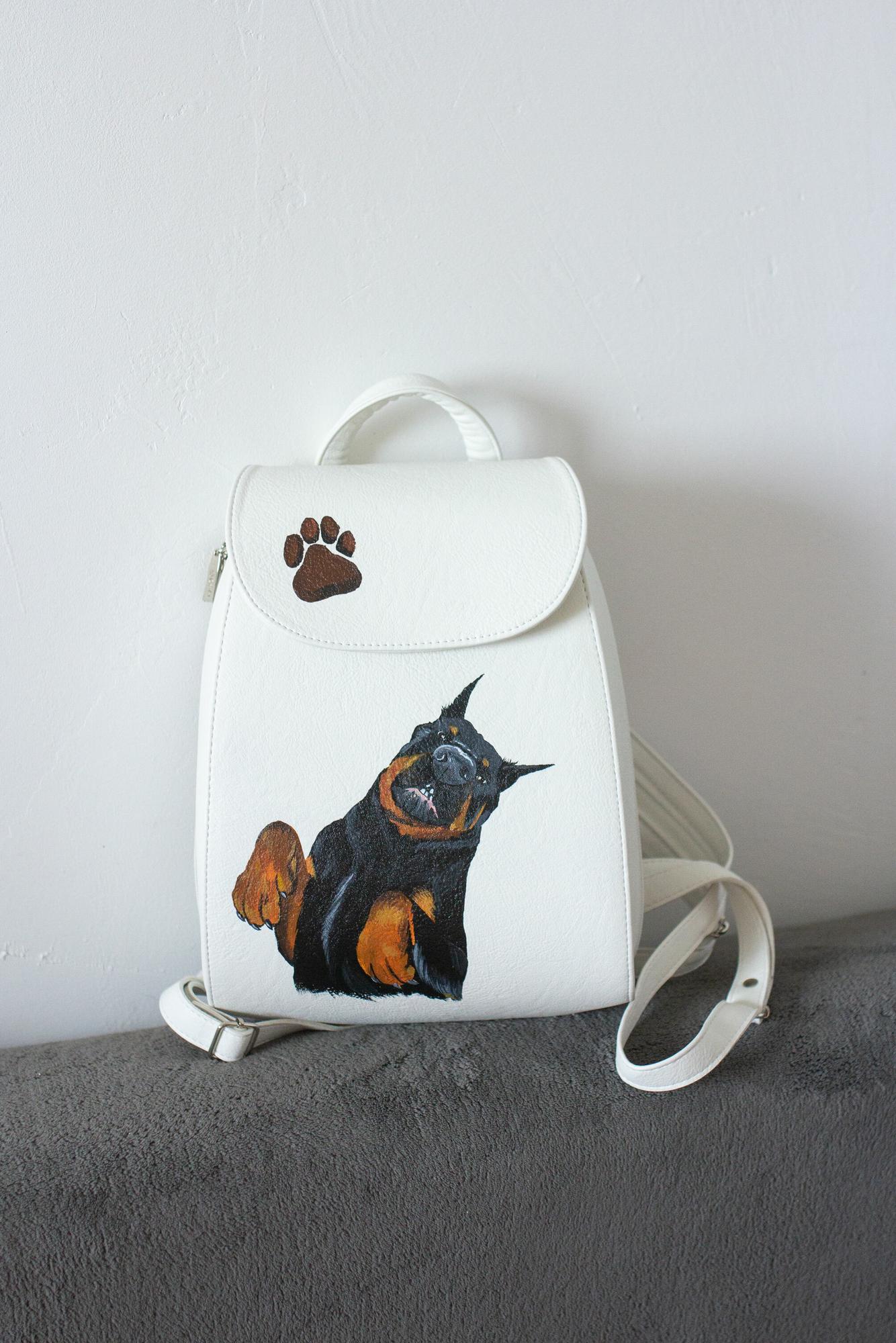 Кожаный рюкзак с ручной росписью - Дог, портрет собаки на заказ