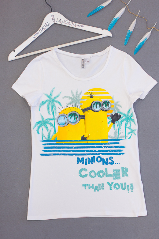 Футболка с росписью Summer minions