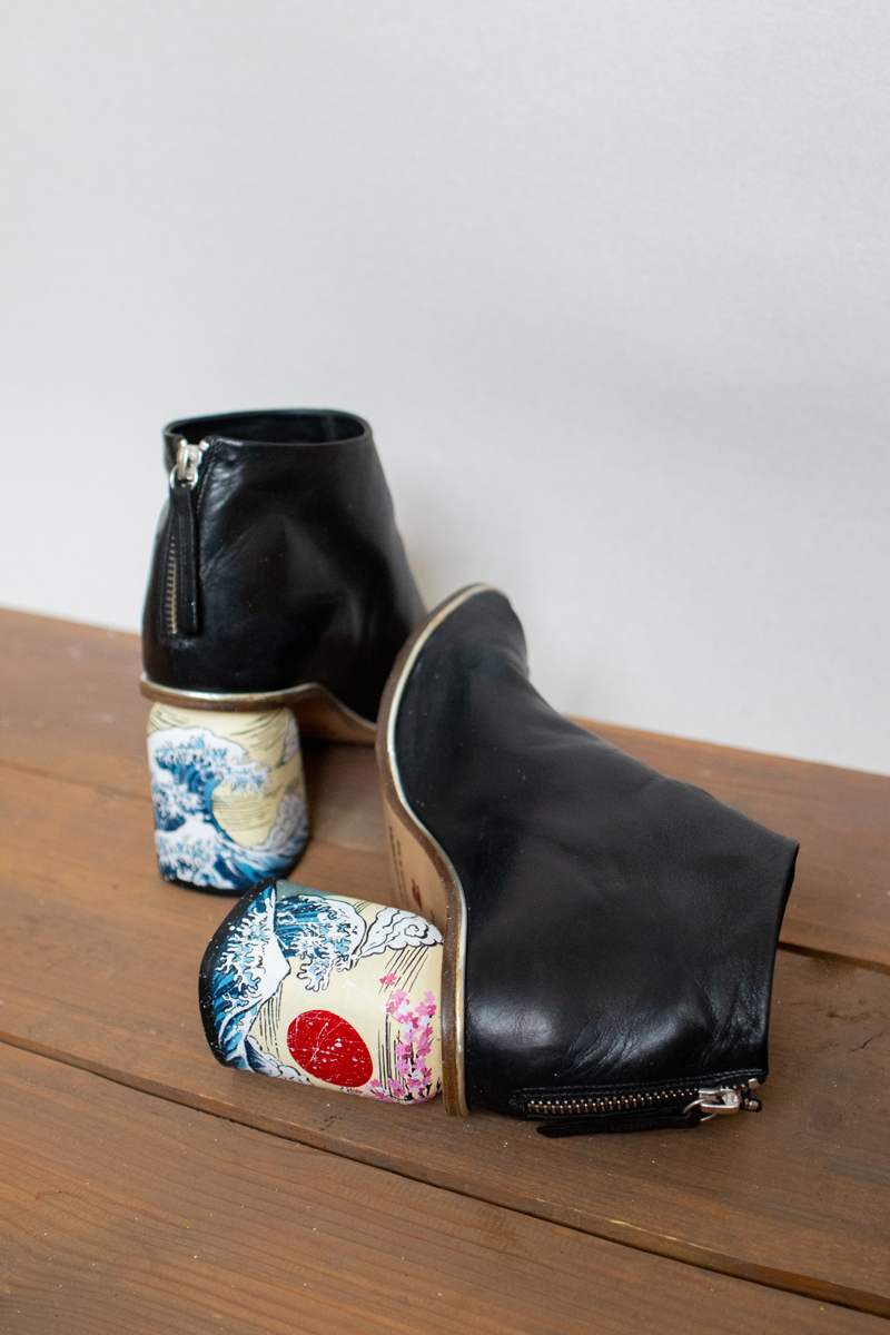 Роспись каблуков из дерева - Большая волна, Япония