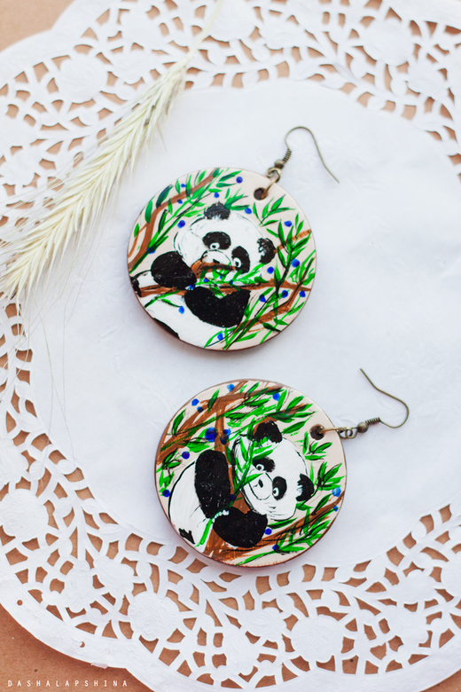 Серьги с росписью "Панды"