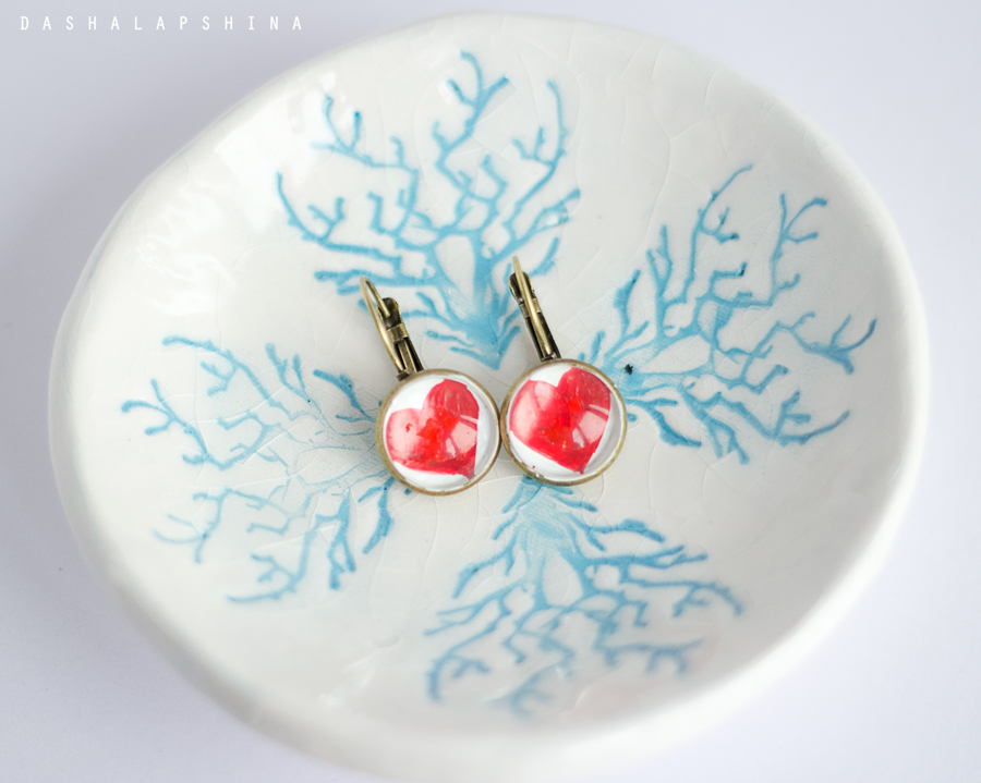 Серьги с росписью "Люблю"