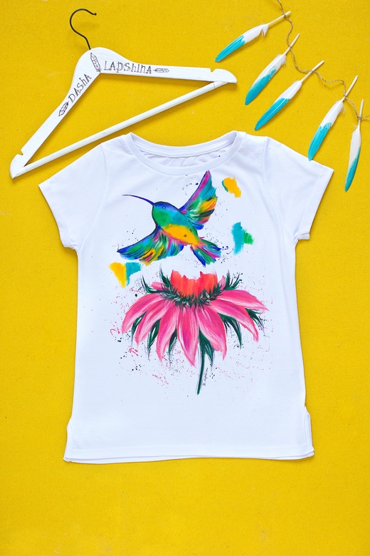 Футболка с росписью Fantastic Colibri #4