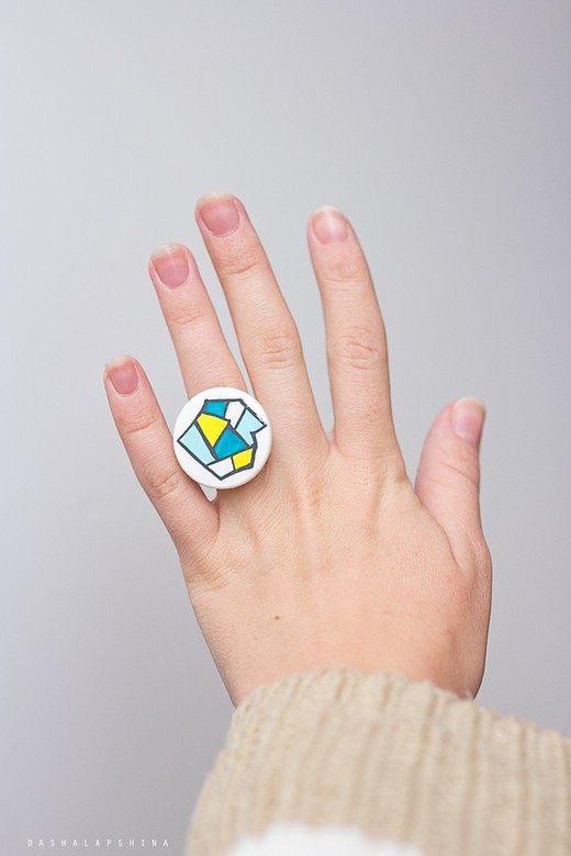 Деревянное кольцо с росписью "Geometry Form"