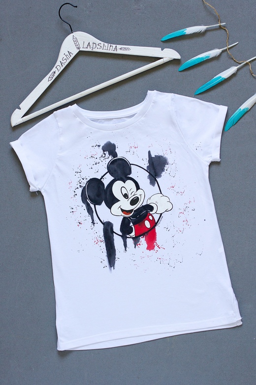Футболка с росписью Микки Маус "Да и..."