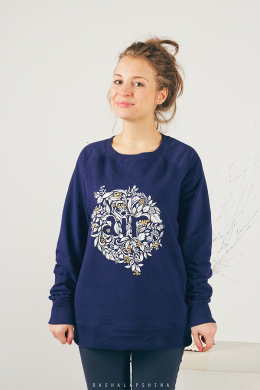 Толстовка с росписью Air