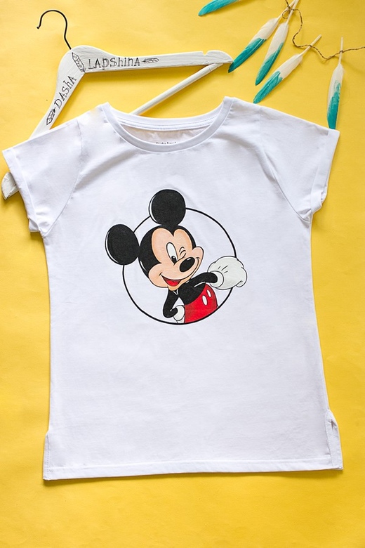 Футболка с росписью "Микки Маус"