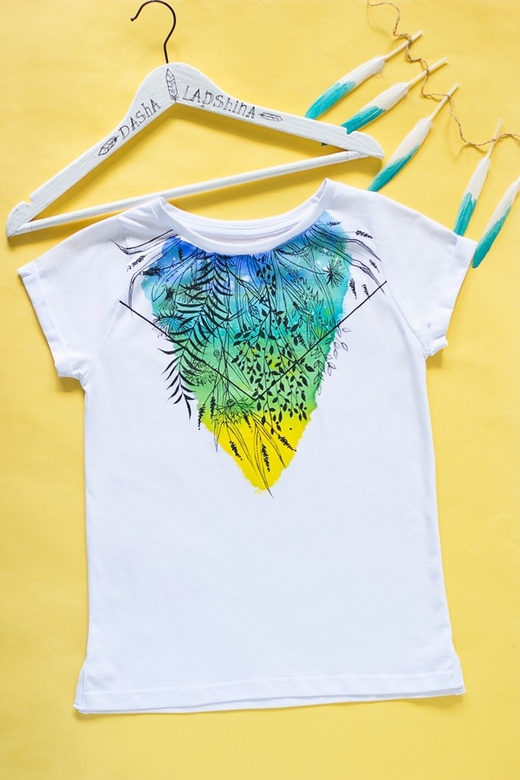 Футболка с росписью "Siete"