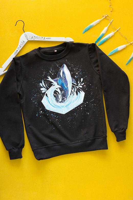 Свитшот с росписью "Океан внутри" с китом