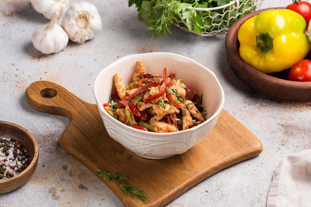 Фрикасе из филе курицы, 500 г.