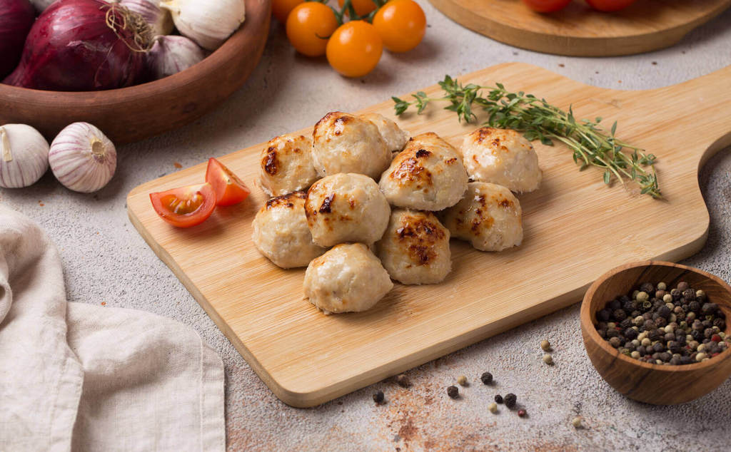 Фрикадельки куриные, 300 г.