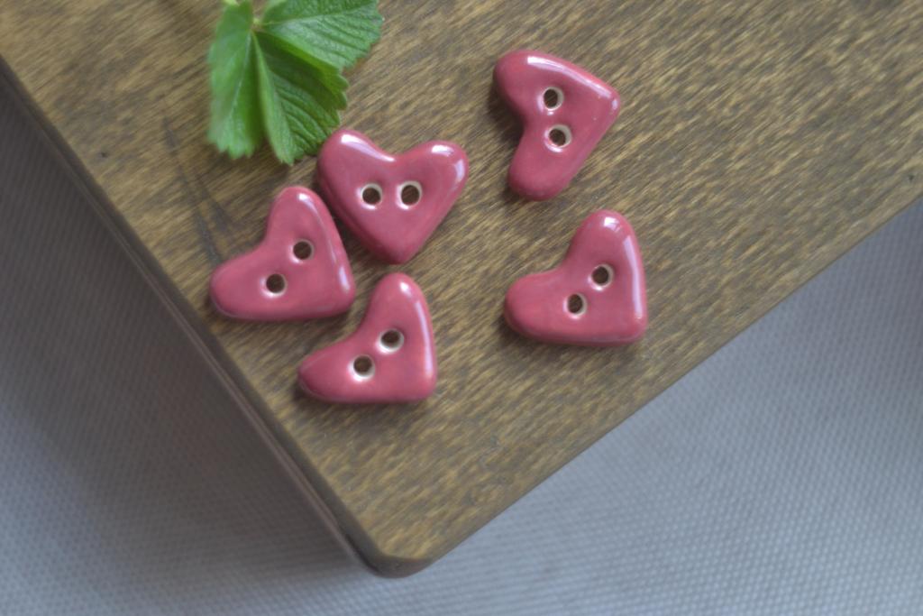 Керамическая пуговица "Сердце"