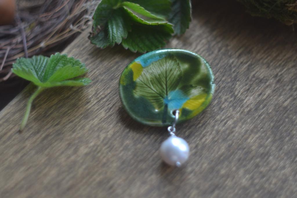 Брошь "Роса "