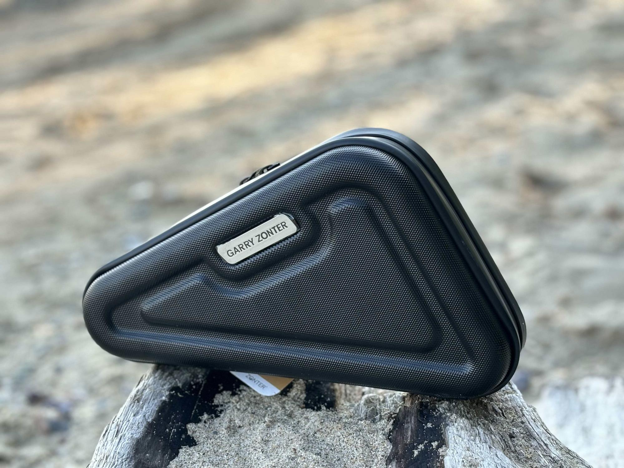 Cases for gun (triangular)